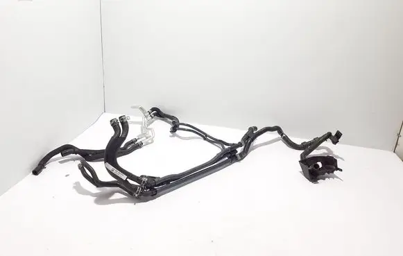 Audi A6 S6 C9 4L Engine coolant pipe/hose 06M122055D