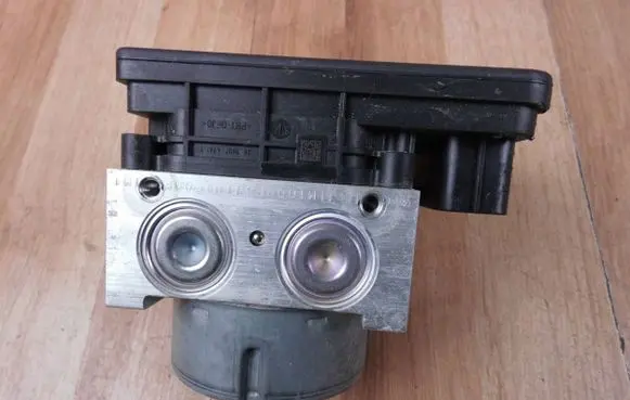 Mazda CX-5 ABS Pump KA0G437A0B