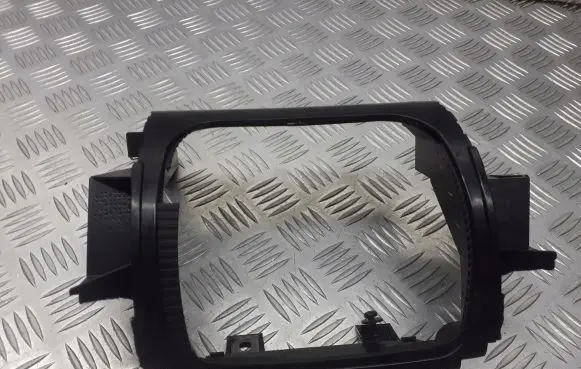 Seat Toledo II (1M) Steering wheel column trim 8L1858347