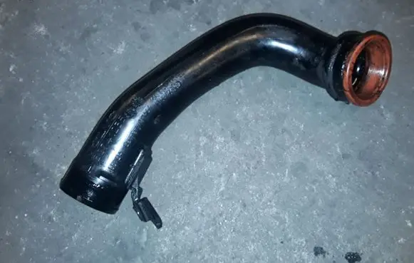 Volvo V70 Intercooler hose/pipe 30741235