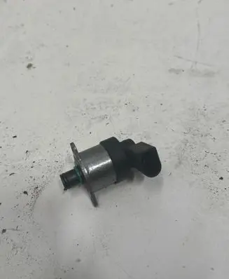 BMW 3 E90 E91 Fuel level sensor 