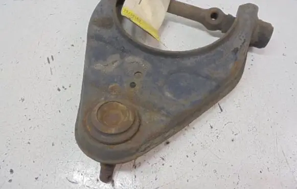 Mitsubishi L300, Cosmos Front upper control arm/wishbone 