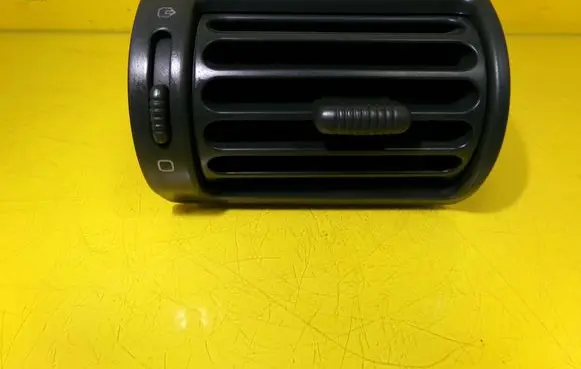 Peugeot 806 Dashboard side air vent grill/cover trim 1461979077