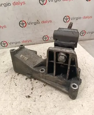 Iveco Daily 5th gen Engine mounting bracket 504050582