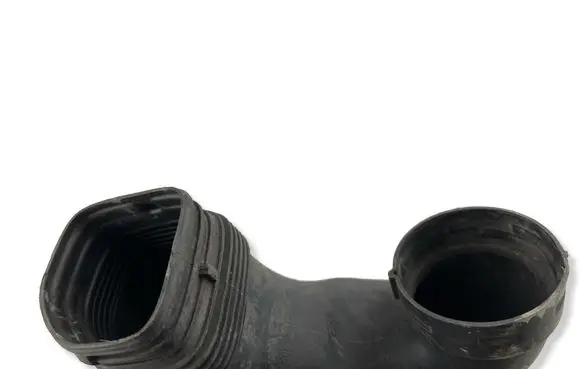 Volkswagen PASSAT CC Air intake duct part 3C0129618D