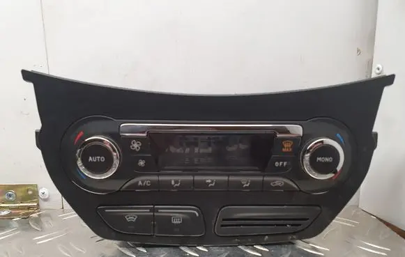 Ford C-MAX II Climate control unit AM5T18C612BJ