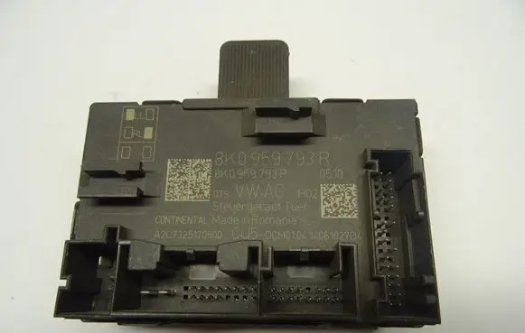 Audi A4 Allroad B8 Door control unit/module 8K0959793R