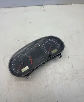 Seat Toledo II (1M) Speedometer (instrument cluster) 1M0920802A 88311292 0402030255