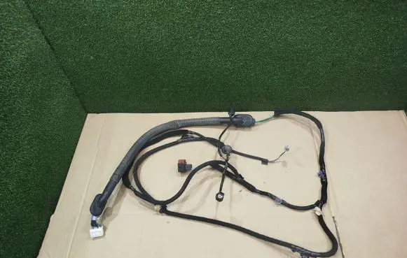 Renault Trafic III (X82) Rear door wiring loom 242105025R 93450628 242105035