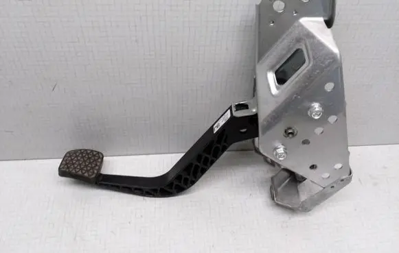 Clutch pedal