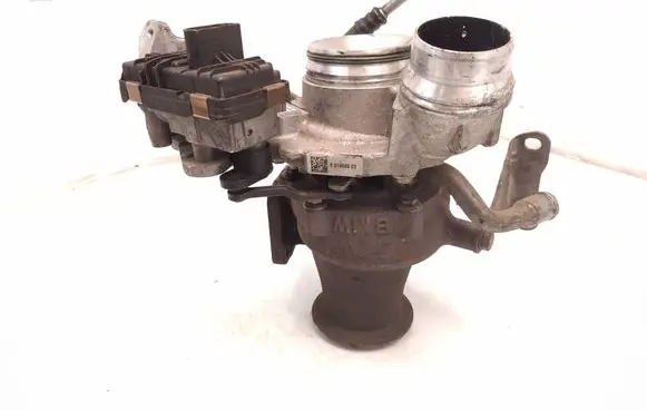 BMW 1 F20 F21 Turbo 8514666 770048003 54350700048