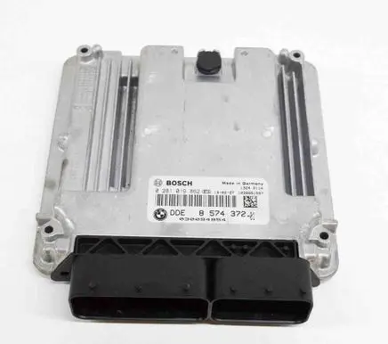 BMW 3 F30 F35 F31 Engine control unit/module 1039S61557 13240114