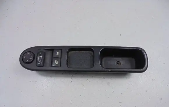 Citroen C3 Picasso Electric window control switch