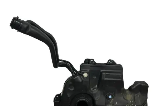Renault Clio IV Fuel tank 