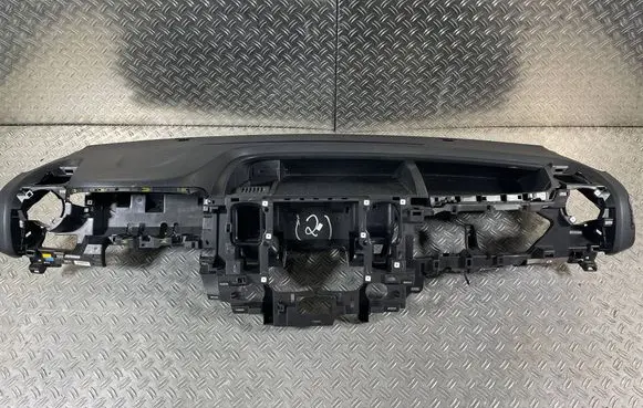 Renault Trafic III (X82) Dashboard 