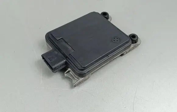 Distronic sensor radar