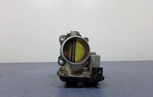 Ford Escape III Throttle body valve DSA7G-9F991-CA
