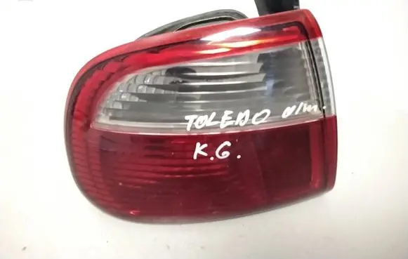 Seat Toledo II (1M) Rear/tail lights 1M5945095B