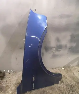 BMW X3 E83 Fender