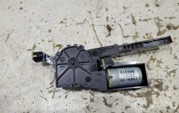 Mercedes-Benz E C207 W207 Seat adjustment motor 969547102