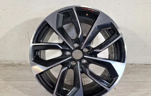 Audi A3 8Y R19 alloy rim 8Y0601025S