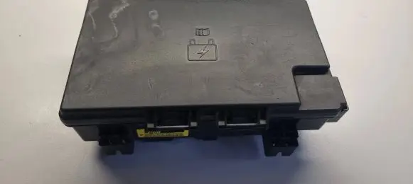 Dodge VAN RAM Fuse box set 6832271AD