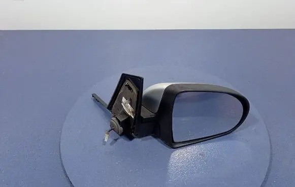 Mitsubishi Colt Front door electric wing mirror 