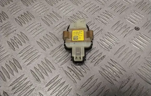 Mercedes-Benz E W213 Rain sensor A2139002724
