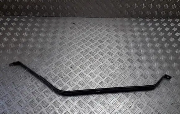 Toyota Verso Fuel tank mounting bracket 