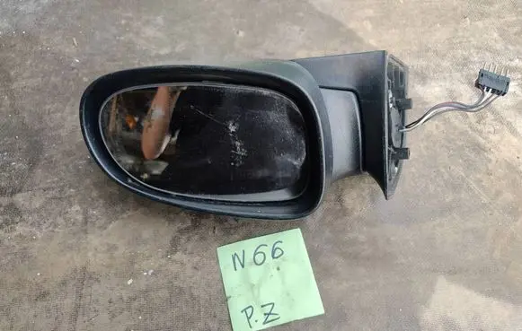 Mercedes-Benz A W168 Front door electric wing mirror 23894728