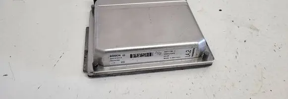 Volvo S60 Engine control unit/module 08677708A 03105 0000125068