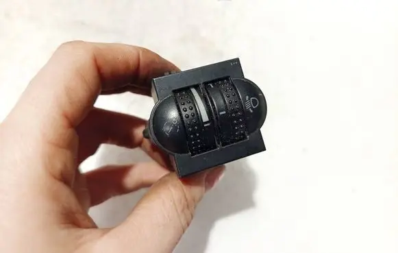 Volkswagen PASSAT B5.5 Headlight level height control switch 3b0941333c