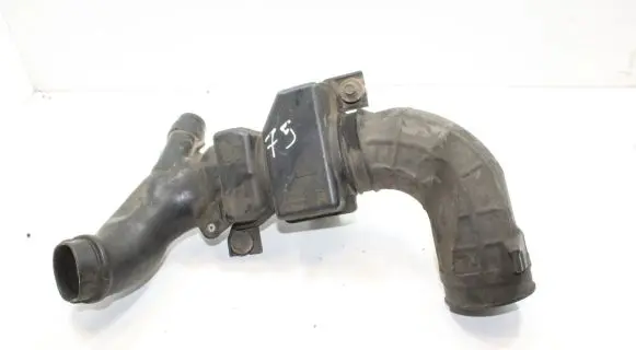 Honda CR-V Air intake hose/pipe