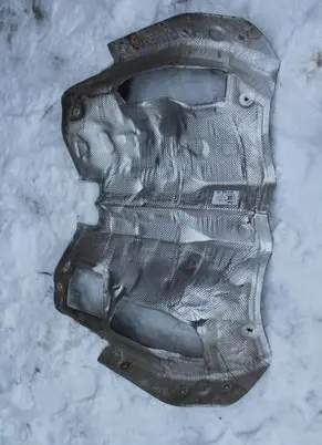 Audi A4 S4 B9 Heat shield in engine bay 