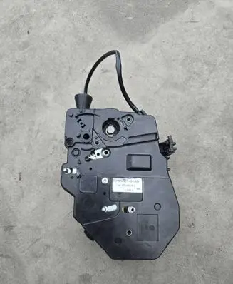Volkswagen Caddy Tailgate lock latch 7H0827426AD 13516 01072053002
