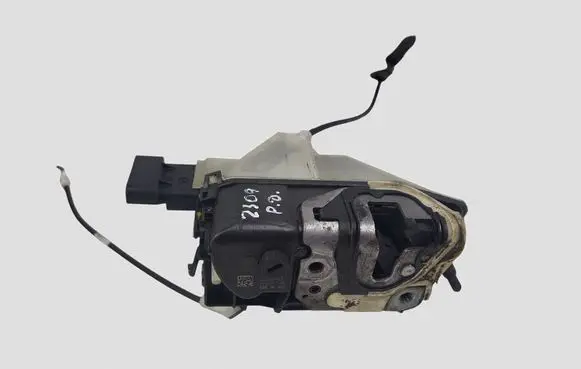 Peugeot 508 Front door lock A05005