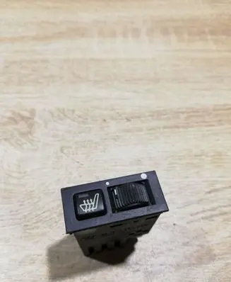 BMW 3 E46 Seat heating switch 8352259 03055000