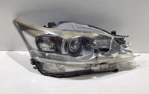 Lexus CT 200H Headlight/headlamp 8113076030 8113076031 8113076032