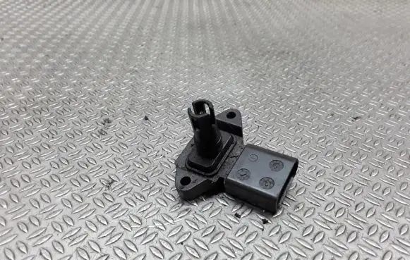 Volkswagen Polo IV 9N3 Air pressure sensor 03D908051