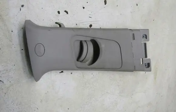 KIA Sportage (A) pillar trim 1111