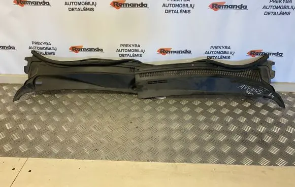 Toyota Avensis T250 Wiper trim 5578205030 3189P010