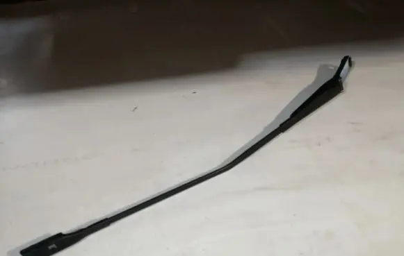 Audi A6 S6 C7 4G Front wiper blade arm 4G1955408D