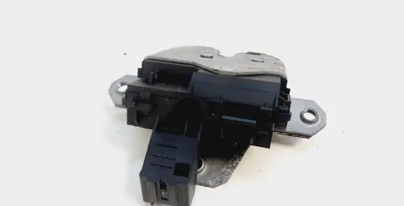Volvo XC60 Tailgate/trunk/boot lock/catch/latch 6N51F442A66AC