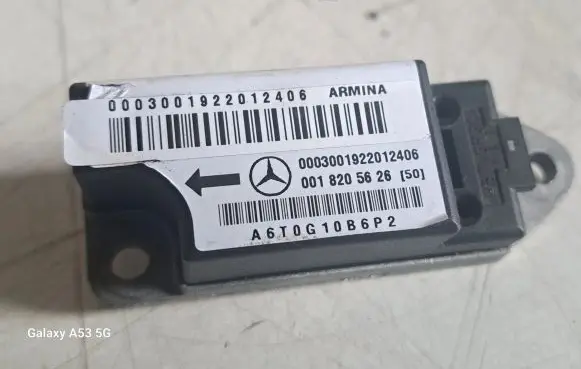 Mercedes-Benz E W210 Airbag deployment crash/impact sensor 0018205626