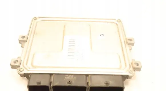 Dacia Sandero Engine control unit/module ECU