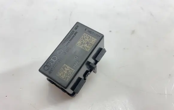 Audi A6 C7 Keyless (KESSY) go control unit/module 4H0909131