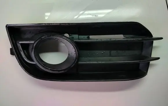 Front bumper lower grill