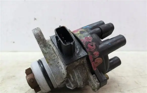 Mazda MX-3 Spark distributor T2T53571