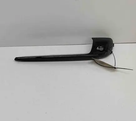 Front bumper splitter molding