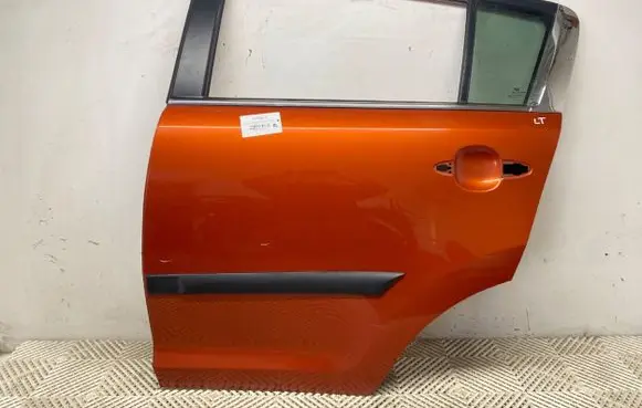 KIA Sportage Rear door